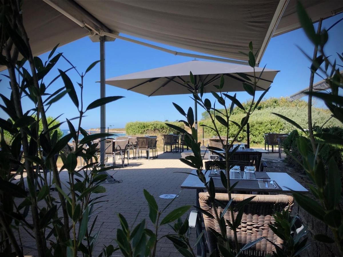 Logis Hotel & Restaurant Les Mouettes - Larmor Plage, Proche De Lorient ภายนอก รูปภาพ