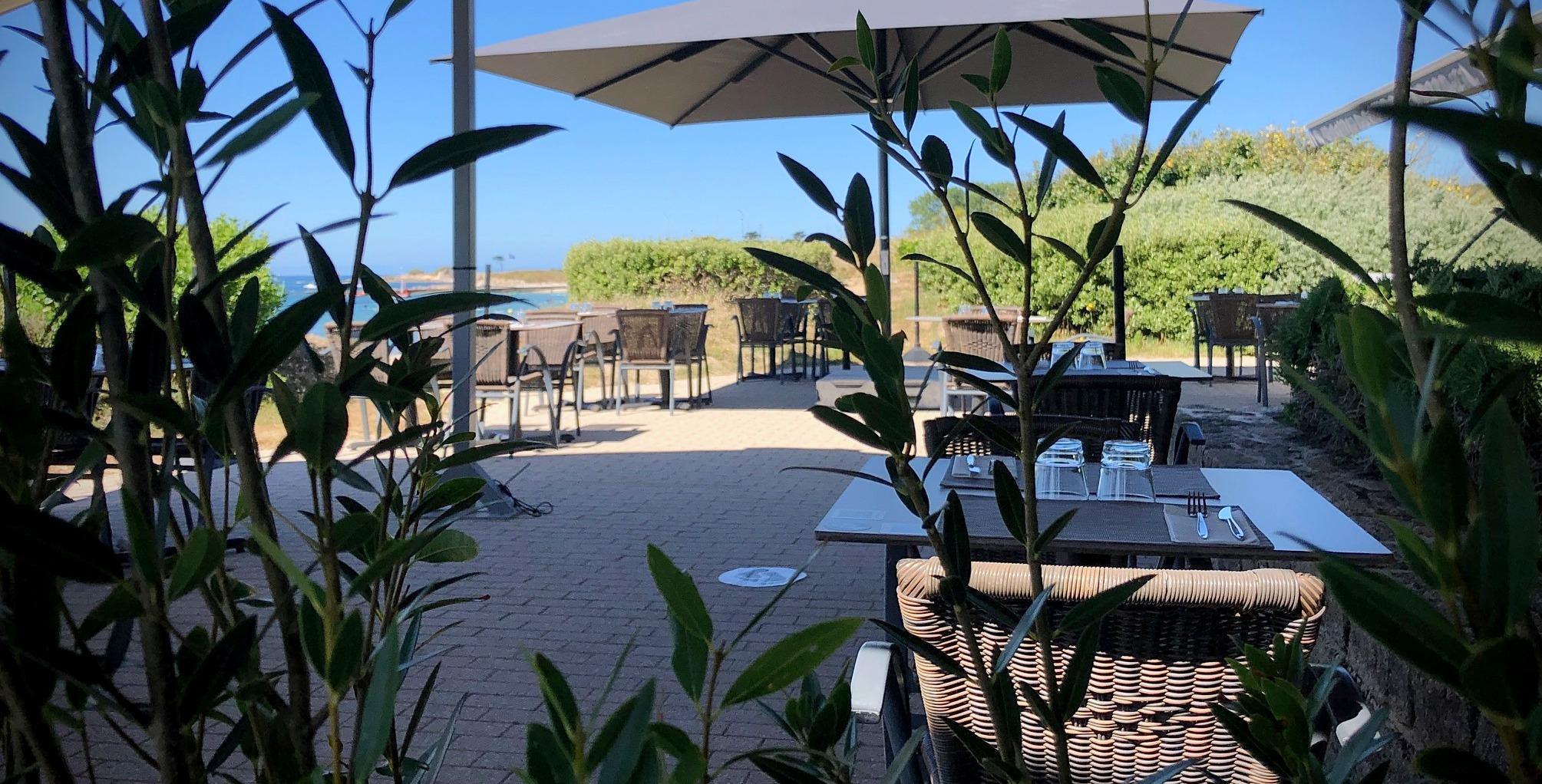 Logis Hotel & Restaurant Les Mouettes - Larmor Plage, Proche De Lorient ภายนอก รูปภาพ